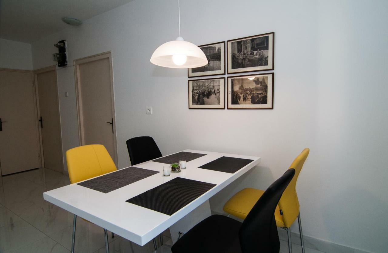 New Renovated Apartment 15 Min From Beach On Foot Pula Exteriör bild