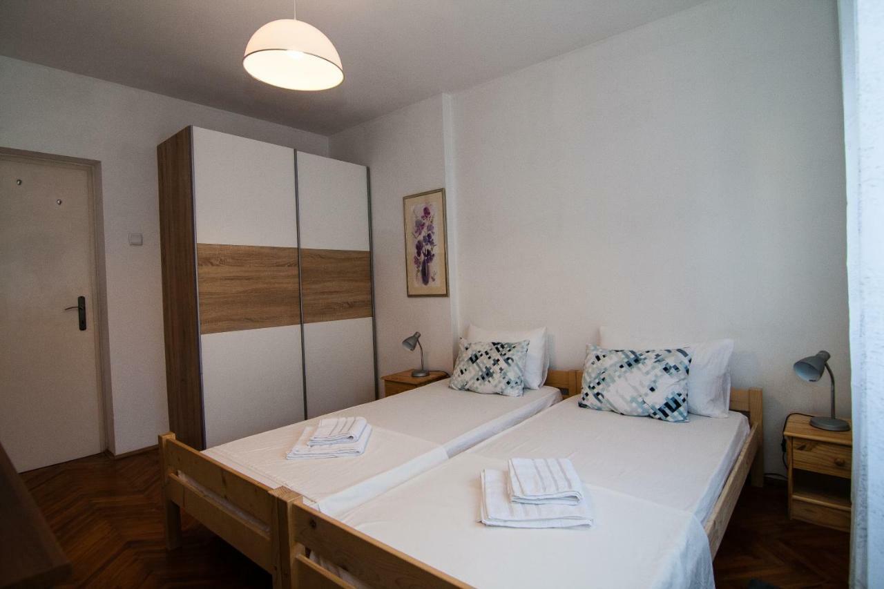 New Renovated Apartment 15 Min From Beach On Foot Pula Exteriör bild